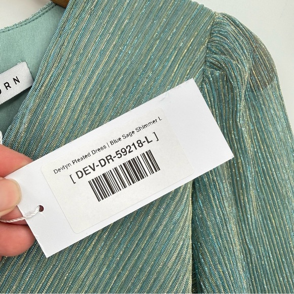 Baltic Born Devlyn Pleated Dress in Blue Sage Shimmer Size L - Picture 10 of 16